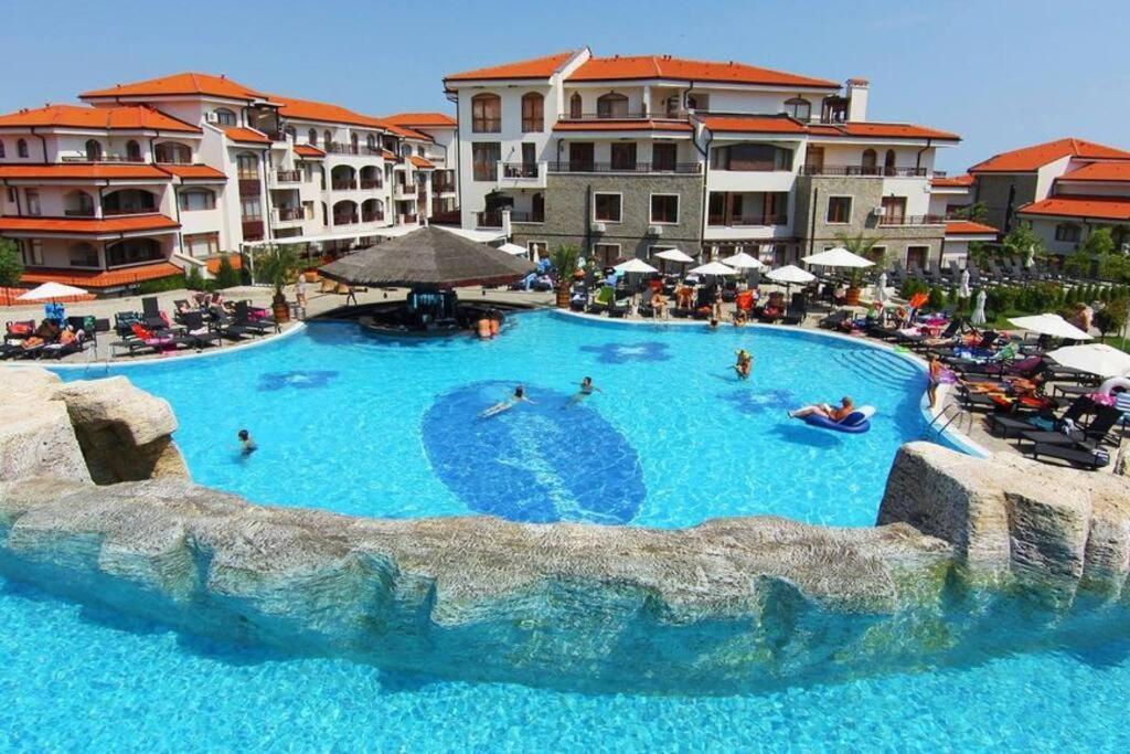 Homely, 2 Bed Apt, 4* Vineyards Apartment *